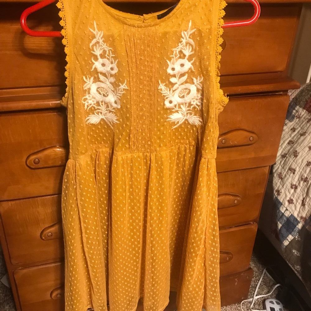 Summer/yellow/mustard//dress//nice//wedding